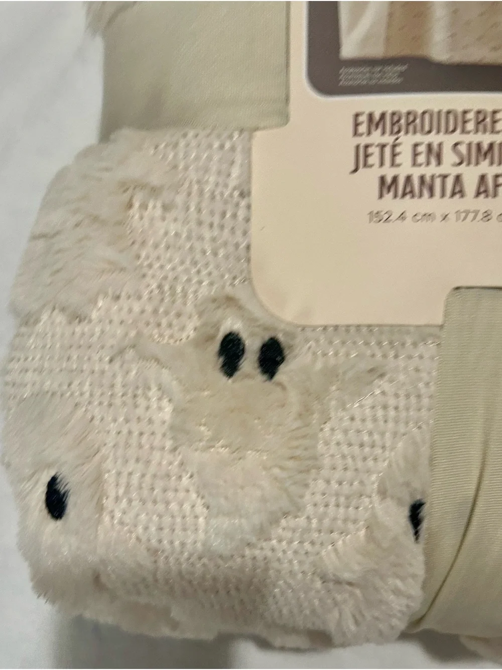Costco Northwest Embroidered Ghost Faux Fur Throw Blanket 60x70 Halloween NWT